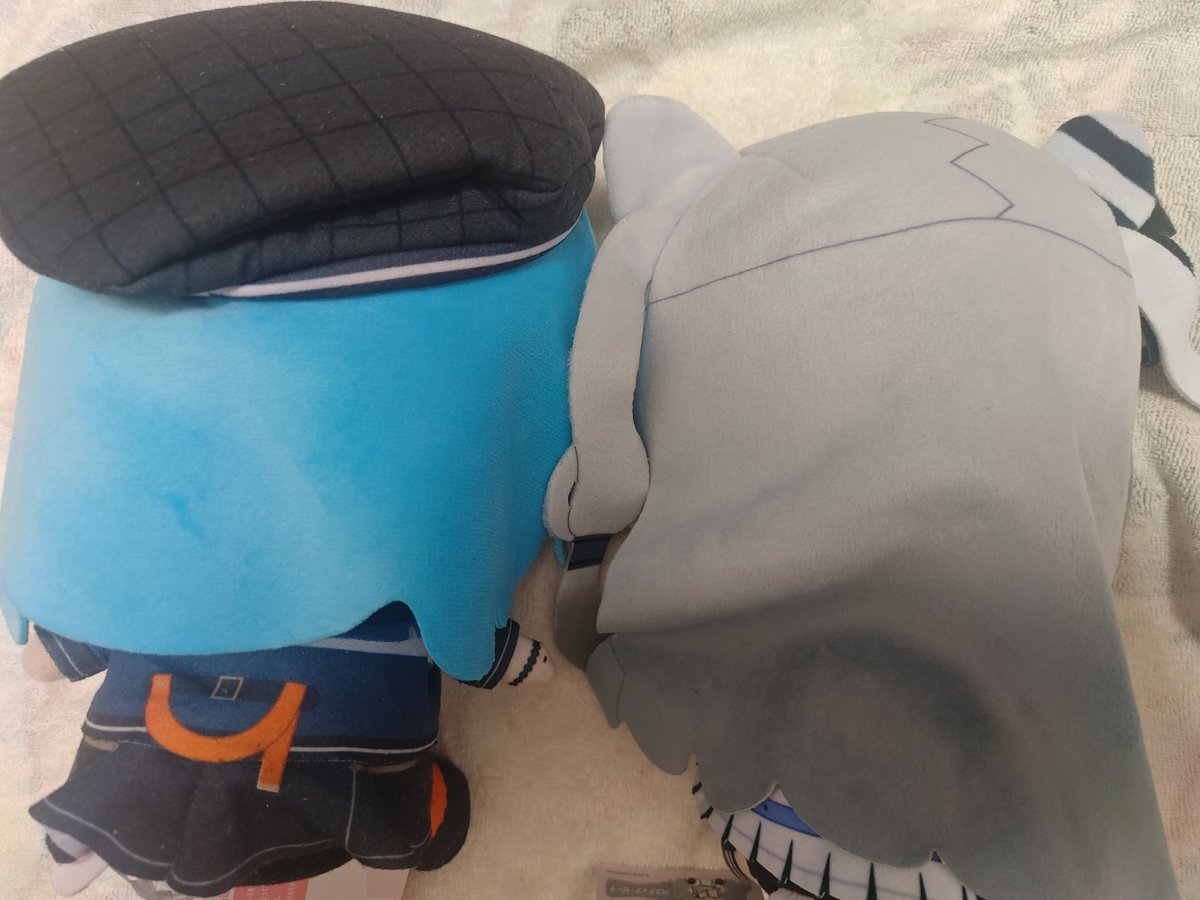 luka_39S2's tweet photo. おはようございます。明日から北海道へ飛んでいく予定ですけどただいま腰痛になりかけておりましてただいま非常に宜しくないです・・・ https://t.co/i5pGnxhOQD