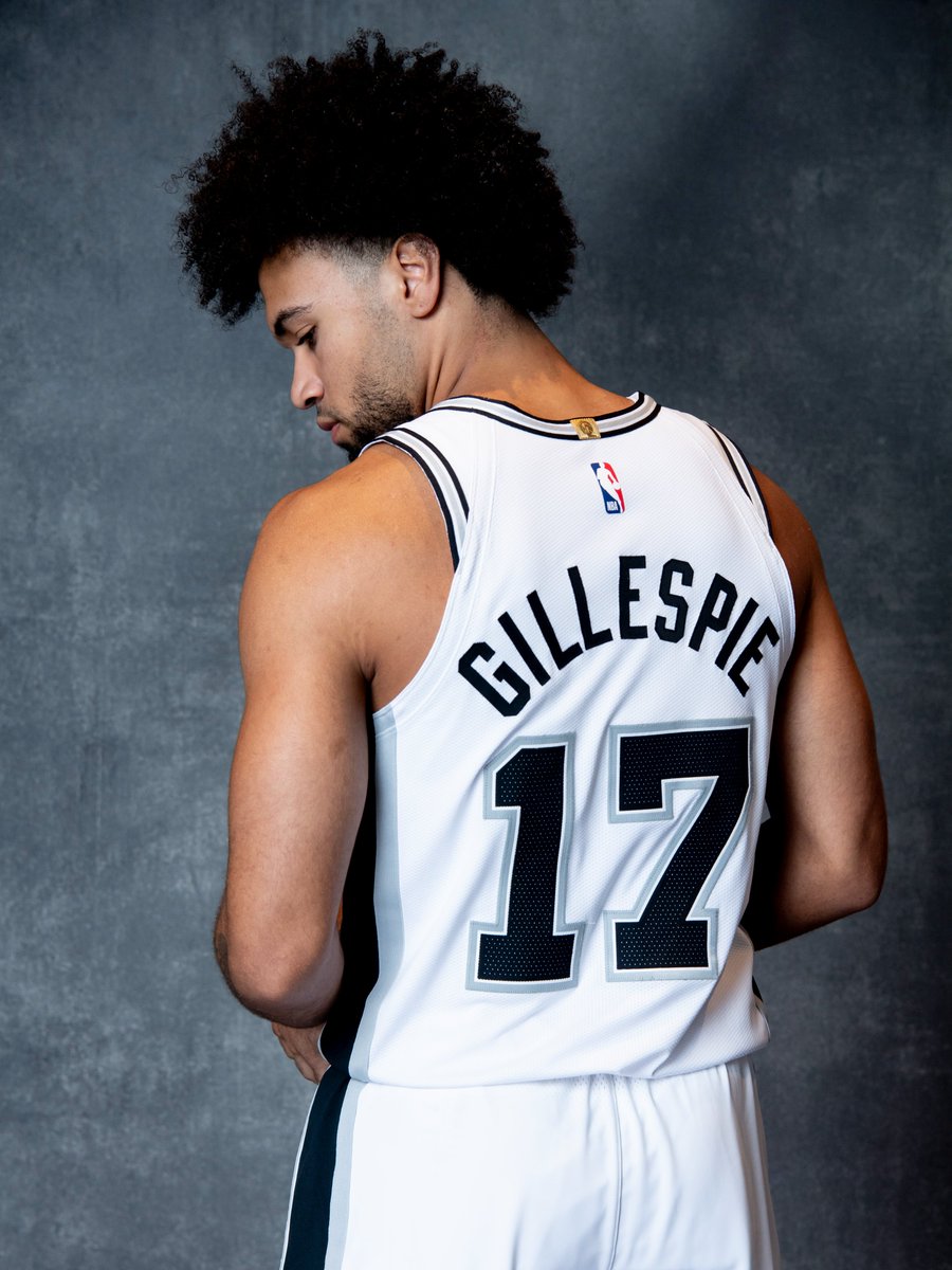 spurs's tweet photo. first Media Day for the rooks 🤩 https://t.co/9UrbPHrmwh