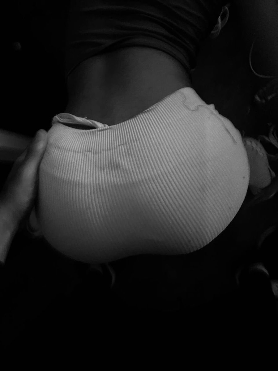 600problems's tweet photo. i love all sizes😍 #petite #bmore dm 4 video https://t.co/4dGYK92imP