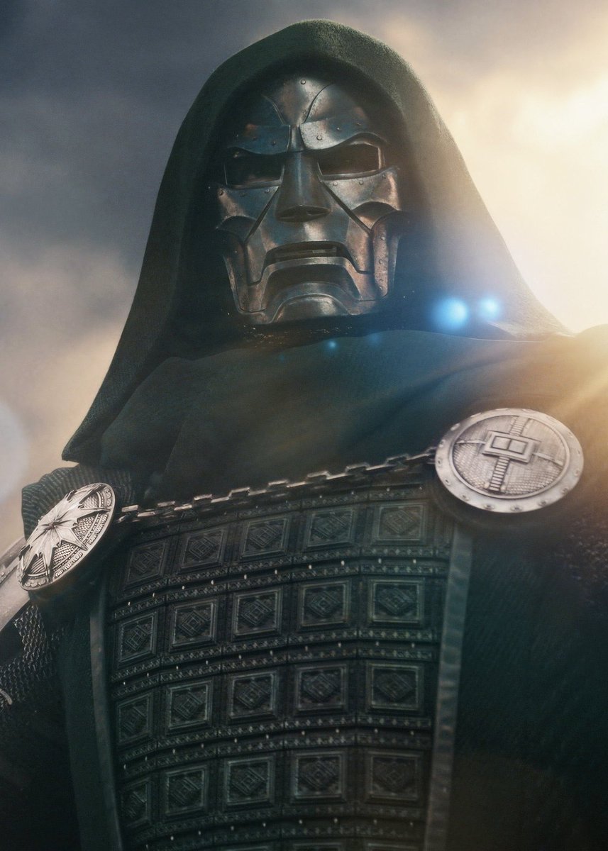 MarvelGeekX's tweet photo. Os imagináis el nivel de locura colectiva que habría si no se hubiera revelado quien hay debajo de la máscara de Doctor Doom y lo descubriéramos o en AVENGERS DOOMSDAY o AVENGERS SECRET WARS 🤯 https://t.co/KI8Ovzs0Yl