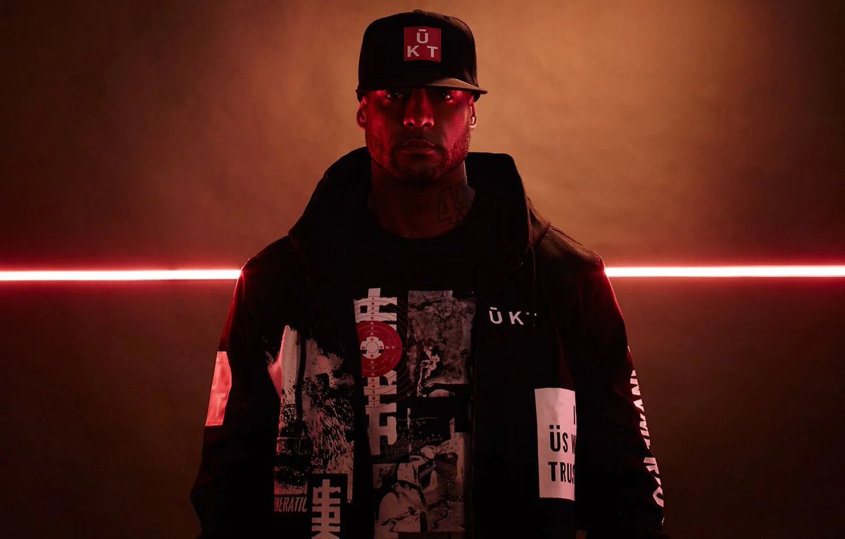 RapFrActus's tweet photo. 🚨BOOBA obtient la barre des 100 singles d’or en FRANCE 🇫🇷 📀

Il devient le 5ème RAPPEUR FR de l’histoire à obtenir 100 singles certifiés OR (5️⃣) https://t.co/OAV2BrODyF