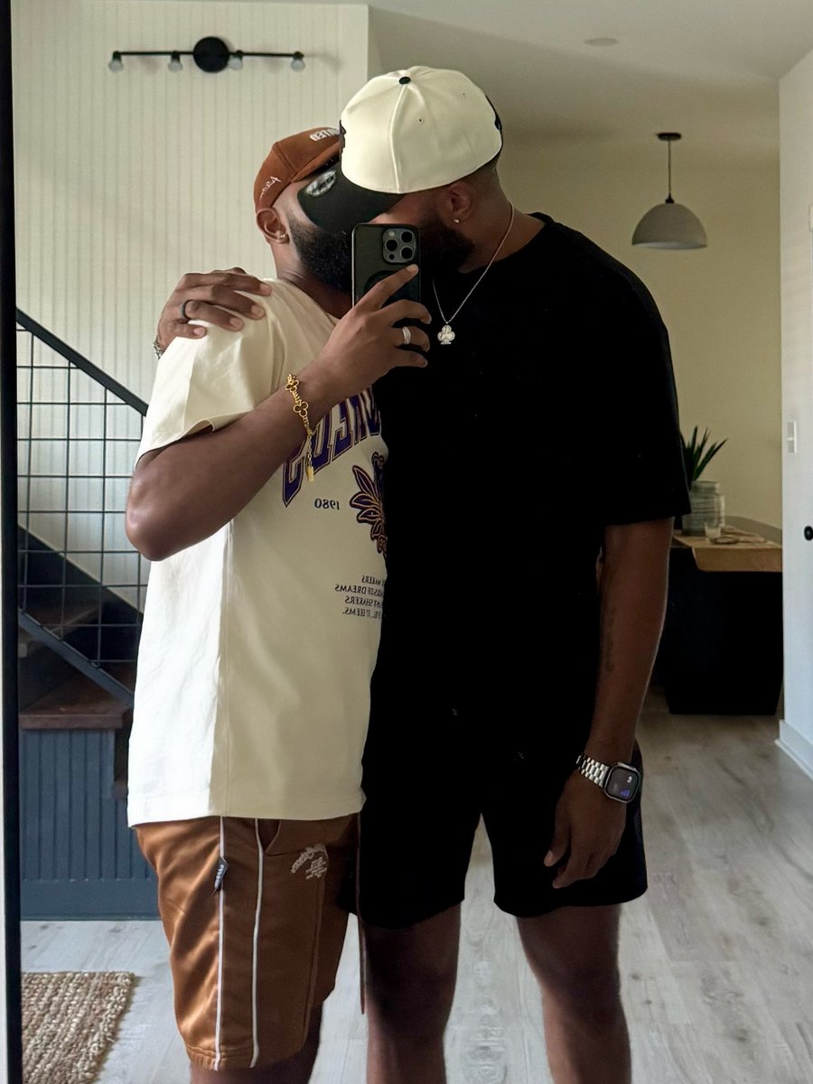 TheDAnderson_'s tweet photo. I love you ❤️ https://t.co/BgZaUGgKcX
