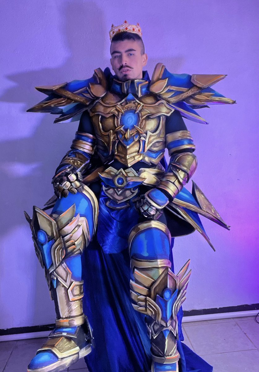 osito69aa's tweet photo. que talento tiene y no hablo el de los cosplay https://t.co/tav4C6Df5o