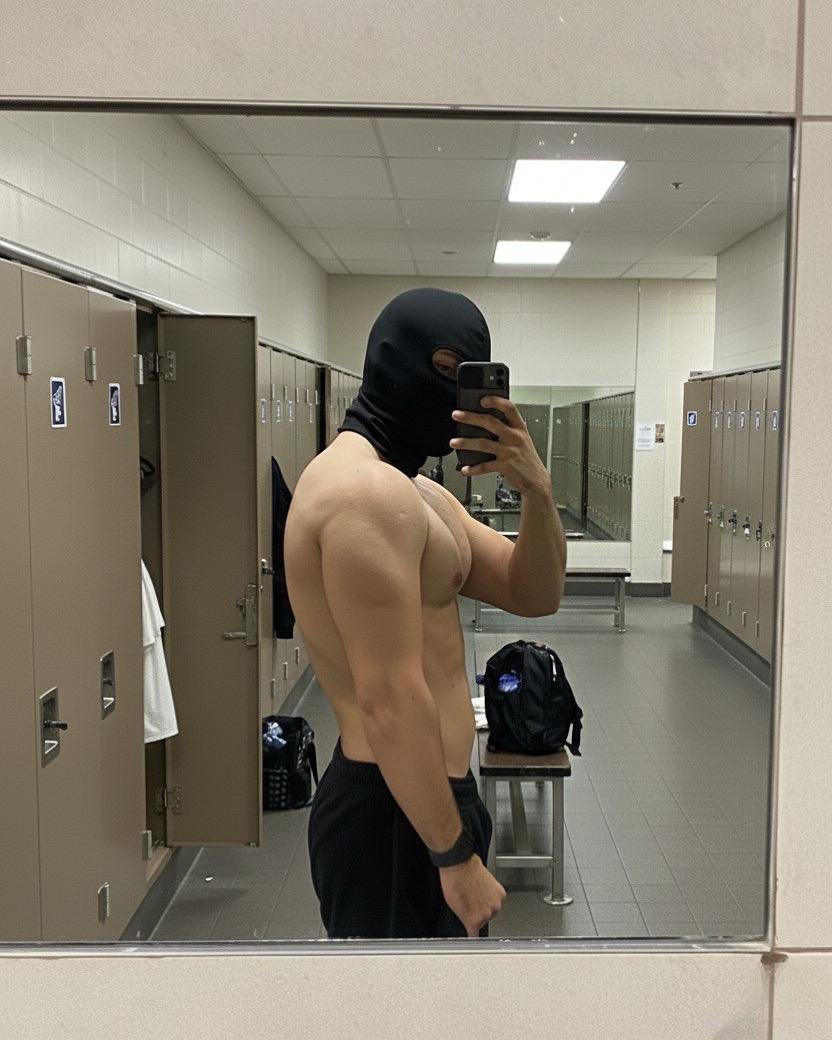 anonbnothing's tweet photo. Kölelerim yeni hesabım @Mastergymbro takip edin
#köle #master #finansalköle #ayak https://t.co/0MVGBHoHsY