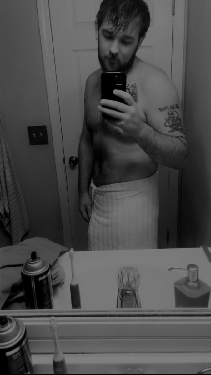 Tabo0Dad's tweet photo. We never forget #MonochromeMonday here. Work tonight, but I’m always around 😈 https://t.co/JgrmwXUQWw