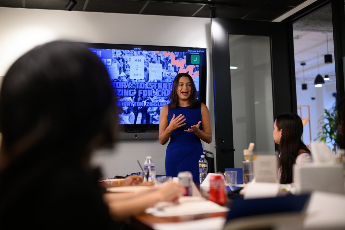 AMarch4OurLives's tweet photo. We just kicked off our March Forward Fellowship in Washington, DC!

March Forward is our four-month leadership and storytelling fellowship for young people directly and closely impacted by gun violence. Our first cohort is eight fellows, who will get storytelling and public speaking training, individual leadership coaching, mentorship, and a place to publish through our channels. Each fellow will also design a community project in their home state, because the point isn't just telling the story. It's what the story makes possible.

We brought everyone together, and over two days they got to know each other beyond their advocacy. They practiced telling their stories on their own terms, met their coaches, and brainstormed what they want to build over the next few months.

We walked out feeling inspired. Eight young people spent the weekend figuring out how to turn their lived experience into something that moves other people, and it was powerful to watch.