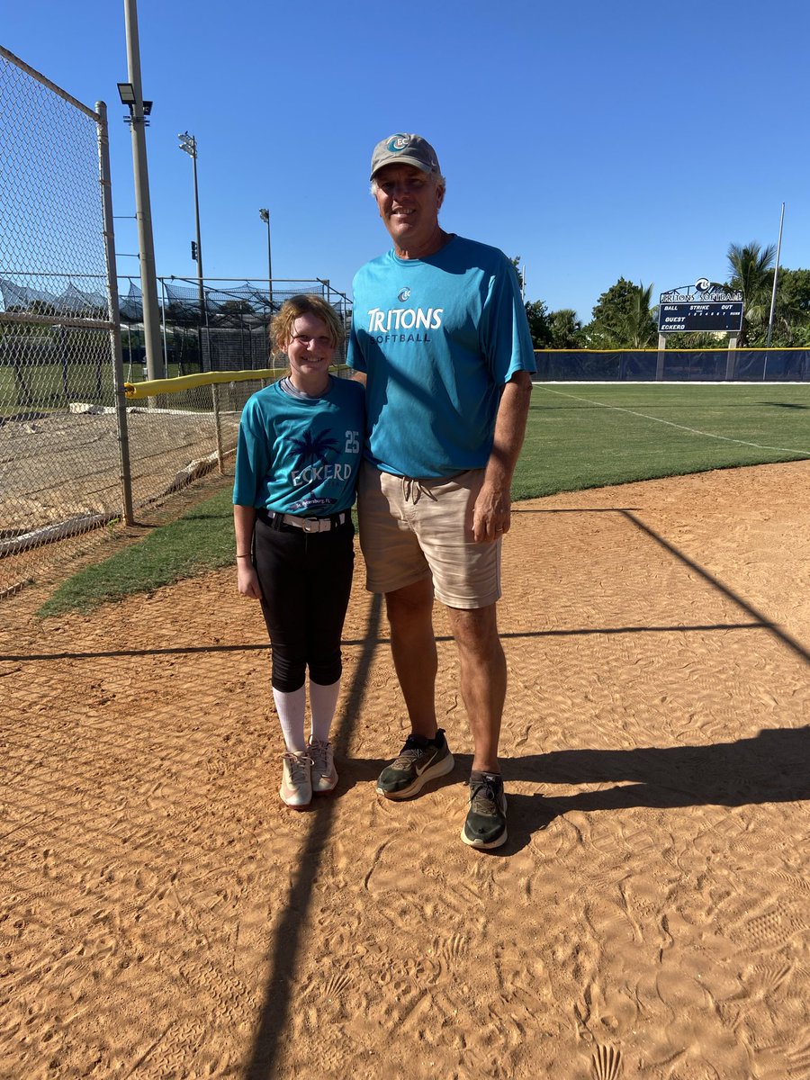 AnnsleyJordan's tweet photo. Thank you @EckerdSoftball for an awesome camp! I learned some great techniques to enhance my game and also really enjoyed the campus tour! 🥎🌊🔱🔥 https://t.co/ej1OQvlIVM