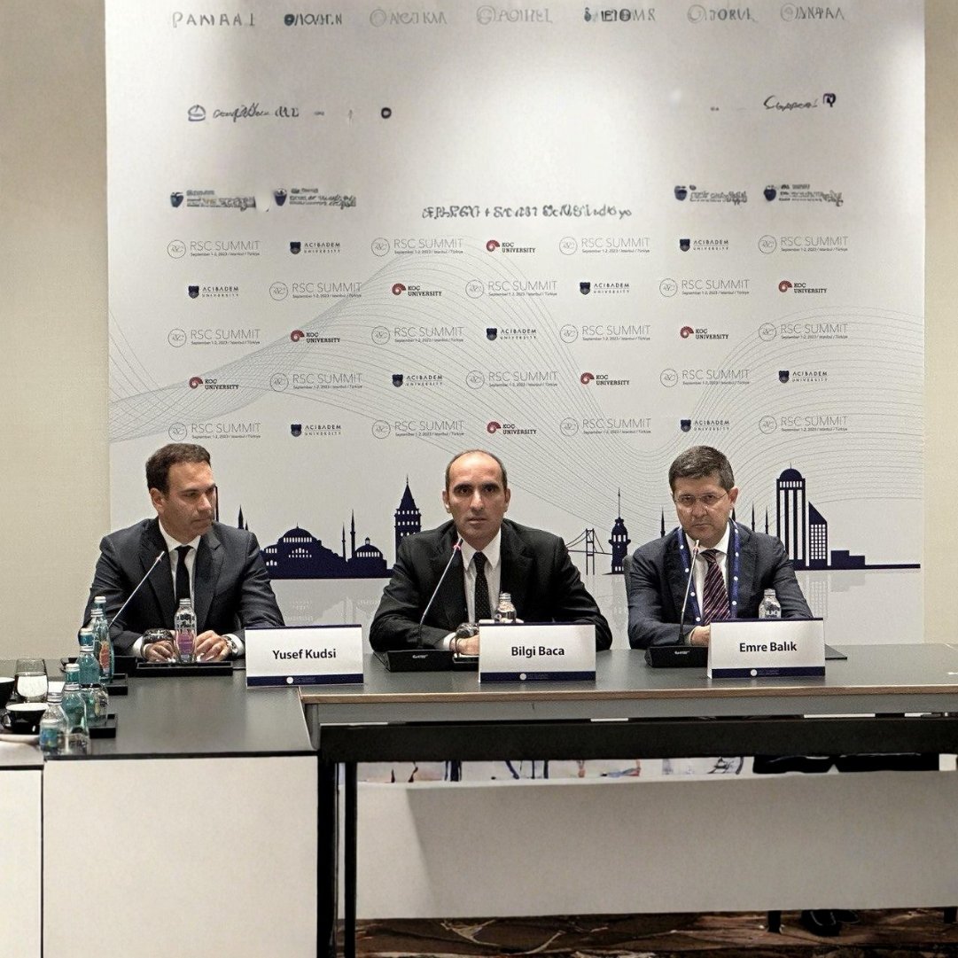 medikalteknik85's tweet photo. Robotik cerrahinin geleceği İstanbul’da buluşuyor!
RSC Summit 2026, 3–4 Ekim’de Koç Üniversitesi Hastanesi’nde. da Vinci 5 ve da Vinci Single Port teknolojileri de zirvenin öne çıkan başlıkları arasında.
🔗 https://t.co/vAQdEIKdtQ
#RSCSummit2026 #RobotikC #DaVinciSP #CORDAMED https://t.co/3odzjk38lz