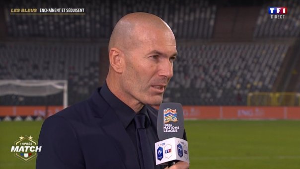 iMiaSanMia's tweet photo. Zinédine Zidane on Michael Olise: "He's a pure talent. I love players like him. When he's on the pitch, he wants to entertain. He feels football. I'm happy to be alongside him and watch him play this way" [@TF1] https://t.co/szGmAWHYnl