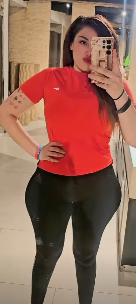 Hoor2v's tweet photo. خخخخخخخخخخخخخخخخخ يا بنت القارحه يا لبوه ايه كل ده 
جسم ميتشبعش من الدعك فيه 
و العرص بتاعها هيقعد تحت رجليها هي و فحلها و يفضل ساندهم لحد ما الفحل يعشرهاله 
هو قال انه عايز يكون في المكان ده https://t.co/YKWY49zfjT
