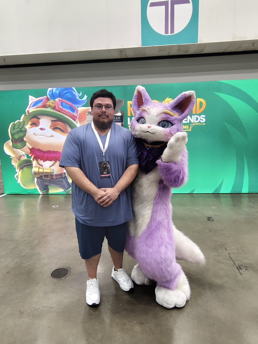 EquinoxHydro's tweet photo. I had alot of fun this weekend at the Riftbound Regional In LA met a lot of people unfortunate in wasn't a competitor but I still got to play in a few side events overall I had a great time #RQLA https://t.co/fzYvAvc4gu
