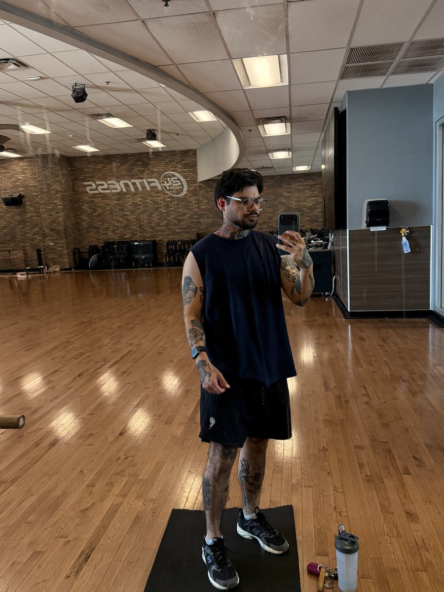 leanos_jose's tweet photo. Lean #gym #fitnesss https://t.co/WswMp00Mdu