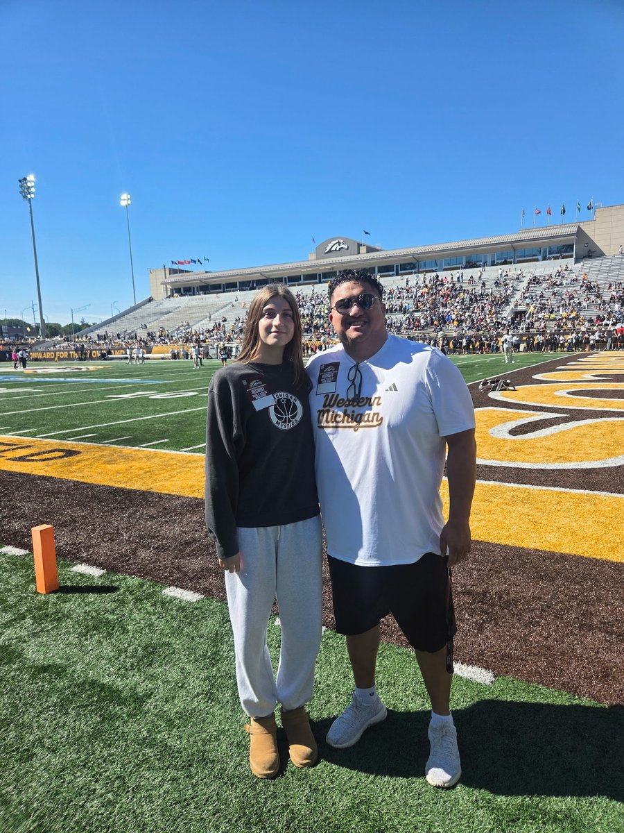 OJRytlewski7's tweet photo. Sneak peek of where I was on Saturday! Thank you for inviting me @WMU_WBB to tail gate and watch a game.  @CoachTandez https://t.co/x9cZm8PY0b
