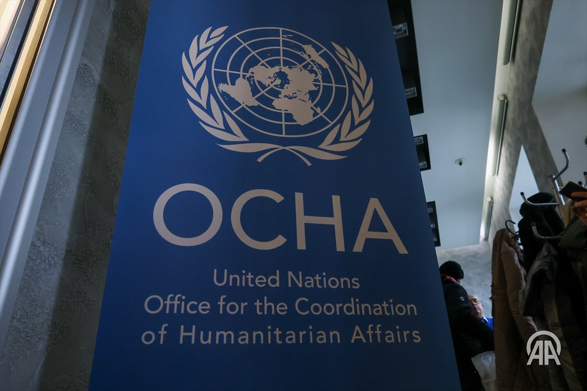 anadoluagency's tweet photo. The UN Office for the Coordination of Humanitarian Affairs (OCHA) has appointed Turkish diplomat Mehmet Gulluoglu to lead its Geneva office and Humanitarian Sector Division, following his recent role as Türkiye's humanitarian aid coordinator for Palestine https://t.co/z3pUFaJ6cu https://t.co/BeIJO3Uy4c