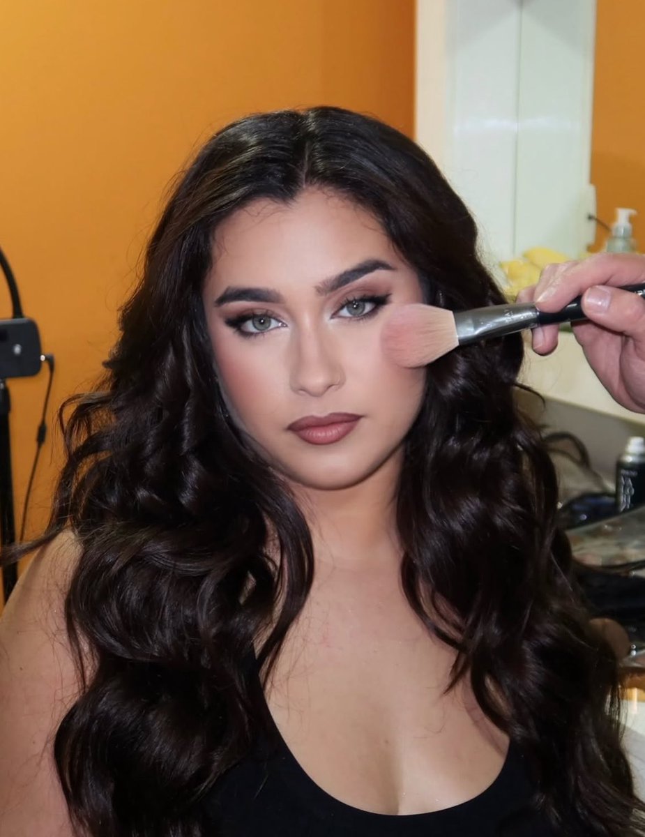 LMJUpdates's tweet photo. #IG | Lauren on antonicoferreira’s post https://t.co/JrvDzEESfX