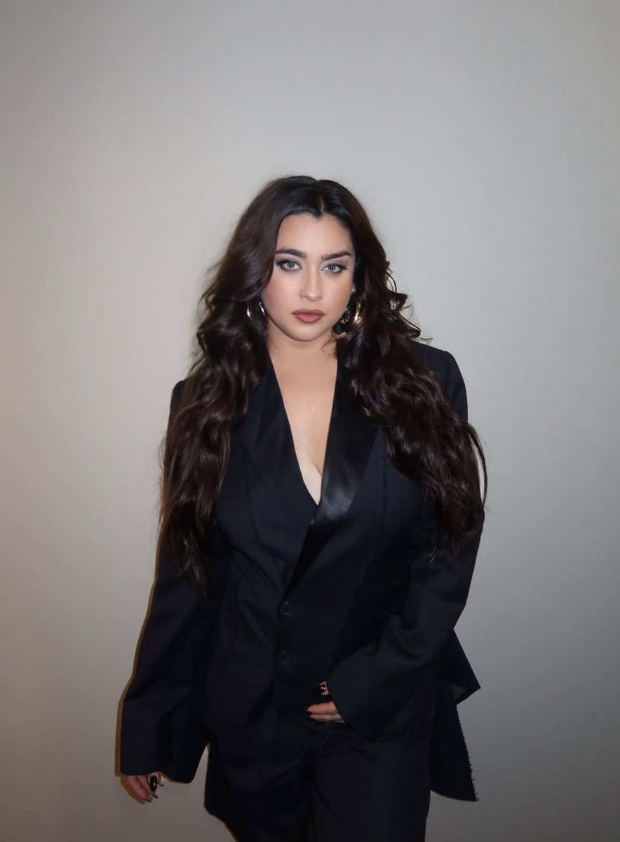 LMJUpdates's tweet photo. #IG | Lauren on antonicoferreira’s post https://t.co/JrvDzEESfX