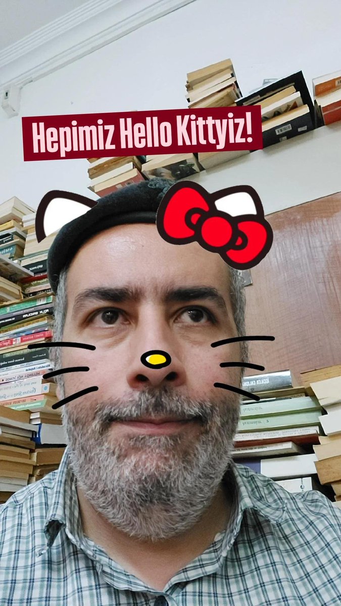 kitapcierdem's tweet photo. Bebeğimi klozete düşürdüm 
Issız teninin susuzluğunda 
Karlı kayında bir ormandım
Aşerdim seni çıkarsızca 

Bir Elizabetçinin Güncesi Sayfa 56 https://t.co/5tjfkUgSQu