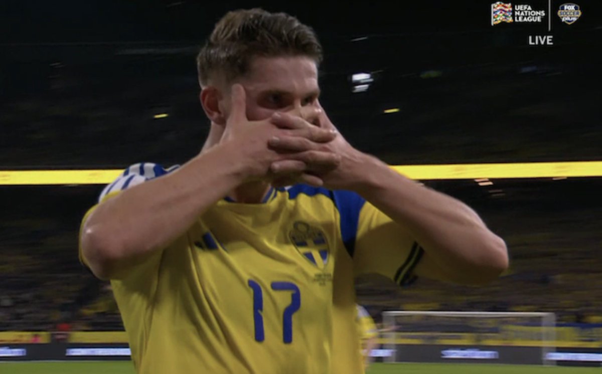 UPYOURARSENAL04's tweet photo. Gyokeres Goals is took Sweden to the World Cup

Same Gyokeres took Arsenal to our first Title in 22 years

Hate on That🤫 https://t.co/VNQ7gzFi07