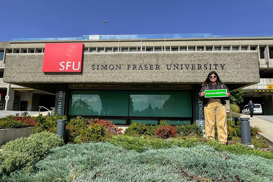 fcvespol's tweet photo. 🇨🇦❄️Raquel Ruiz Araujo, estudiante de postgrado FCV, realizó una estancia en @REM_SFU de @SimonFraserU para el análisis de contaminantes #PFAS en aguas de la Antártida 🌊

👏Noticia completa https://t.co/gRbduLPNVI https://t.co/gXNAafs8BZ