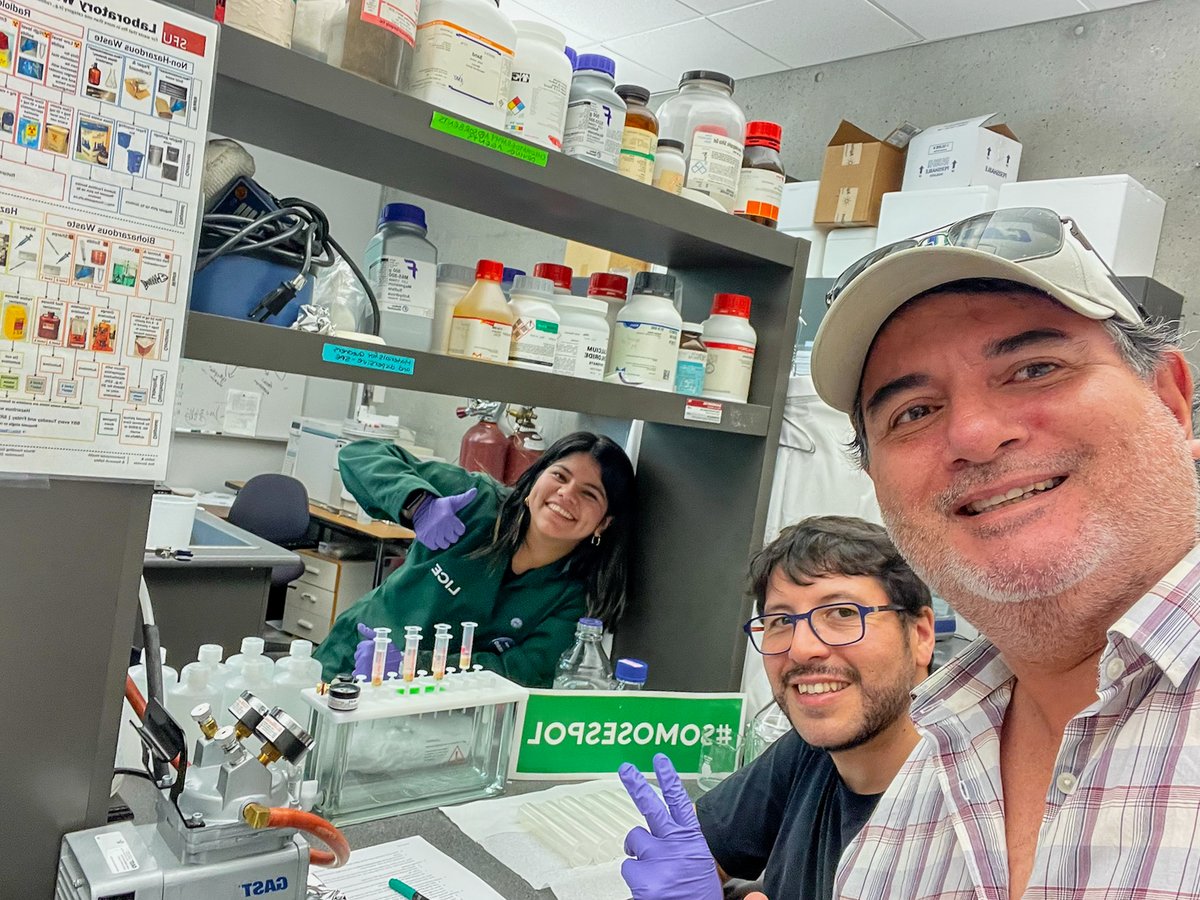 fcvespol's tweet photo. 🇨🇦❄️Raquel Ruiz Araujo, estudiante de postgrado FCV, realizó una estancia en @REM_SFU de @SimonFraserU para el análisis de contaminantes #PFAS en aguas de la Antártida 🌊

👏Noticia completa https://t.co/gRbduLPNVI https://t.co/gXNAafs8BZ
