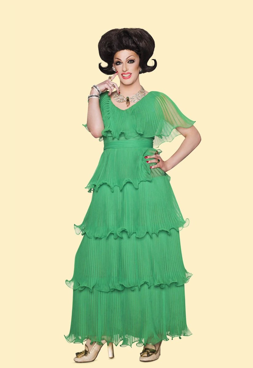 wandavision1989's tweet photo. Guys don’t be a GottMik. Be a Robbie Turner instead 🥰 #hitandrun #drag https://t.co/IkVQJNH1QE