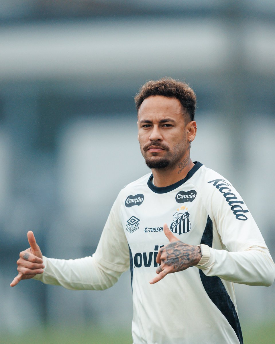 TeamNey10's tweet photo. الملك نيمار من التدريبات 🤩🤙🏽 https://t.co/2FpthhSc0P