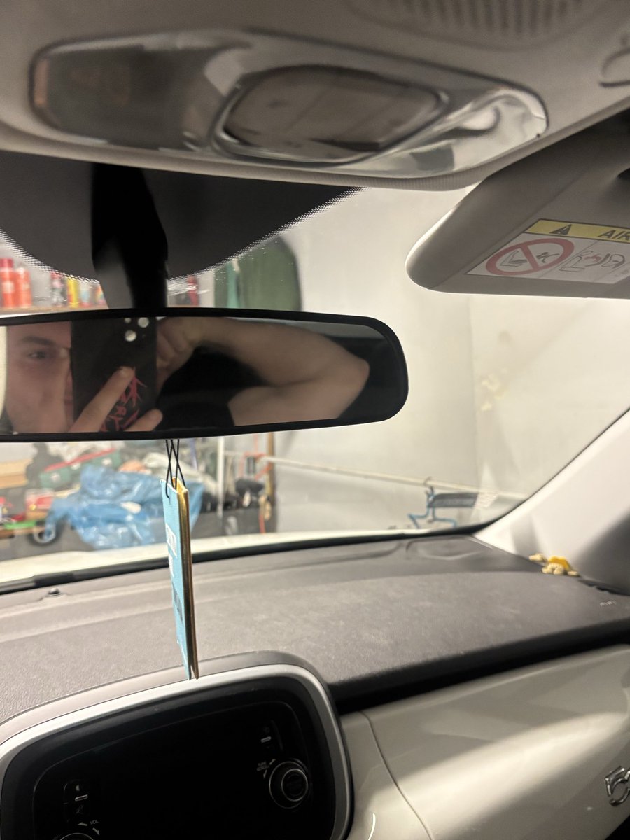 tomasss676767's tweet photo. Nie wiem co napisać więc wstawię zdjęcie siebie z przed chwili no i że w sumie to lubię stopki ładnych dziewczyn, a za możliwość wylizania podeszwy dałbym się nieźle omamić 😏🧎 

#findom #femdom #footfetish #foot #finsub #paypig #ATM #moneyslave  #nylons @rt_feet @FindomPolish @PolishFootSlave