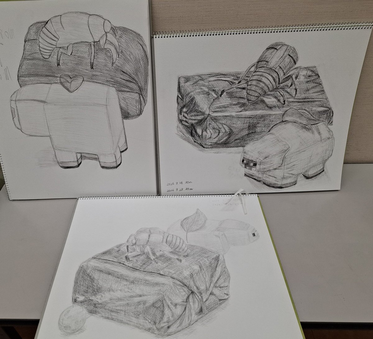 AsaQraShin's tweet photo. JEUGIAカルチャーイオン盛岡南
【子供絵画教室(月)】セミの脱け殻フィギュアを描く、デッサンチャレンジ②
【デッサン(月)】今月のモチーフ完成

#JEUGIA　#イオンモール盛岡南
#子供絵画教室　#デッサン教室 https://t.co/JMAdOWKK9I
