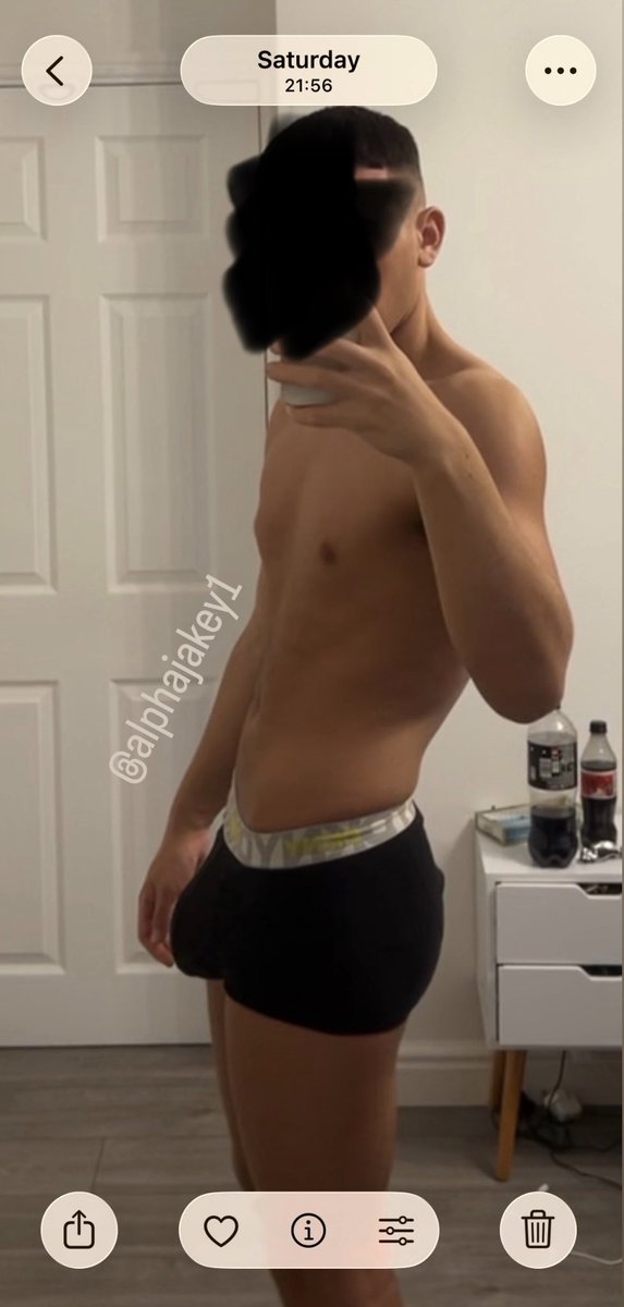 alphajakey1's tweet photo. tanned, Calvins on, shirt nowhere to be seen ๐ Try not to stare at the obvious๐
#StraightLad #StraightLads #AlphaLad #ScouseLad #Scouse #ChavLad #UKLads #BritishLads #LadTwitter #CalvinKlein #CalvinKleinMen #Boxers #Bulge #TannedLad #ToplessLad #FitLad #TradieLad #MaleCreator https://t.co/cX1Ze5RXDR
