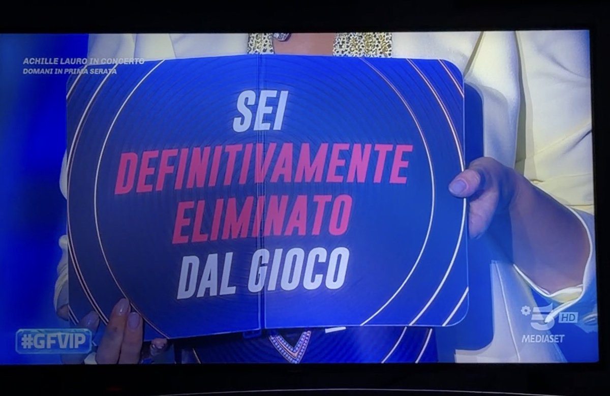 SaCe86's tweet photo. Meno male che ansia #GFVip https://t.co/d1UXngmsDY