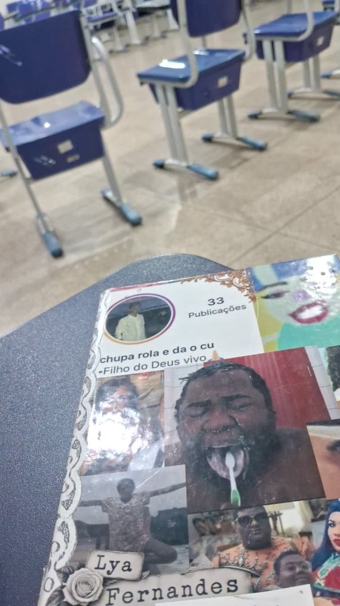 Lyaarx's tweet photo. Eu sou uma professora muito madura💕 não aceito críticas ao meu little caderninho de anotações 📋 https://t.co/As5zAH6fa8