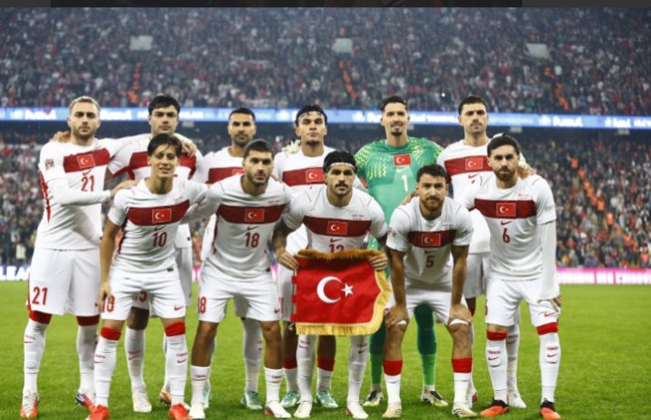 ay0101adanali's tweet photo. Bu grupta yenebileceğimiz tek takım İtalya idi.. 

https://t.co/nClLbHxKiP https://t.co/OE8GbmtOcE