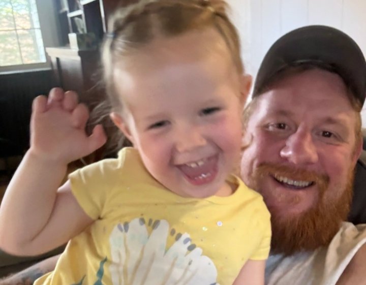 JMV195xyx's tweet photo. 🗳️VOTE4 SCOTTBRENNAN
VerbalShenanigans
#Podcast 😎
Top15 SUPERDAD
Contestant🔥
Winner 2APPEAR In ACEHARDWARE
#Television #Ad
PRIZE$25,000.00
TOP10Voting ENDS
Oct1st 7pmPdt
ChildrensMiracleNetwork
LOGIN #FACEBOOK
1FreeVote/Day
https://t.co/IF1b5QZB3o https://t.co/DRhZmEciDC