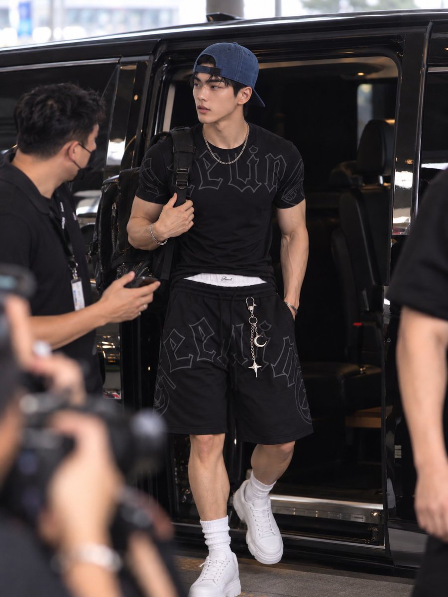 HXN_NEWS's tweet photo. 🗣️🫣! RYU está de Black Hair matou o Loiro também 

#HXN_LABELS #DOUTS_RYU https://t.co/XLFkBF1hFA