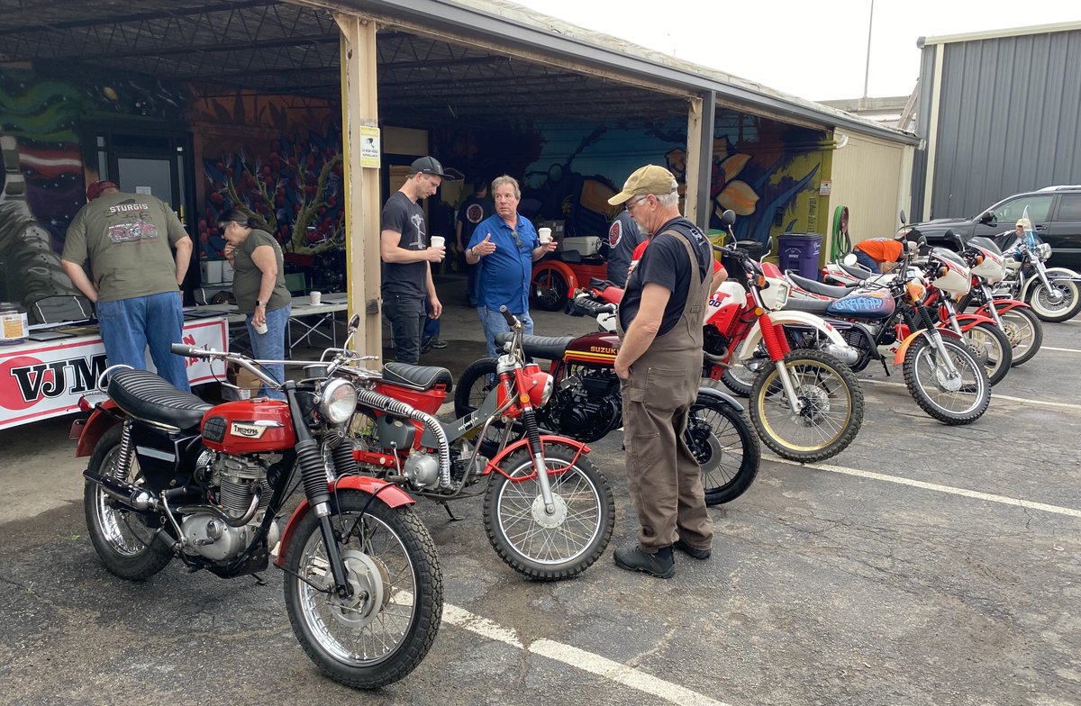Moto_History's tweet photo. Small motorcycle shows are fun even though there may not be many motorcycles. #motorcycleenthusiast #motorcycleshows #motorcycleshack #motorcycleenthusiasts #allthingsmotorcycle https://t.co/e5JjzKaiLE