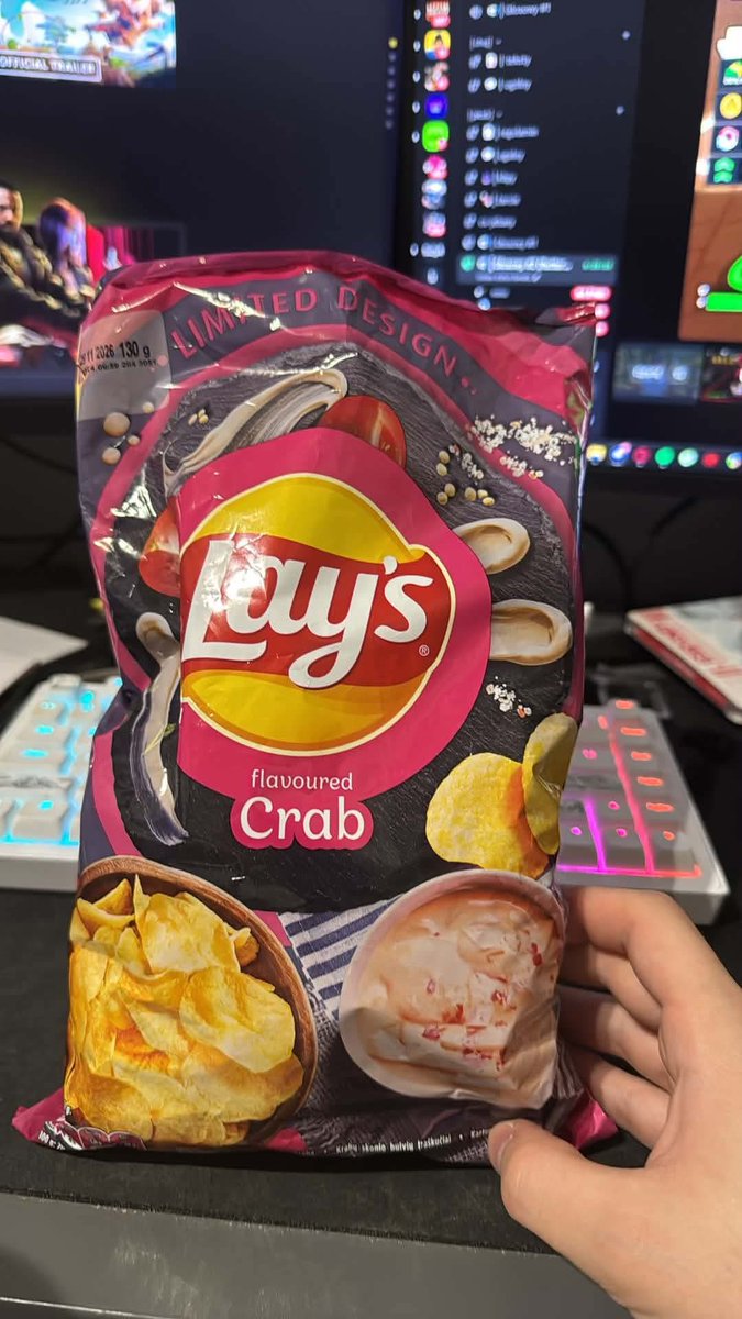 IceBloos's tweet photo. @LAYS szacun dla was za tyle chipsow w paczce https://t.co/T0iETOas1w