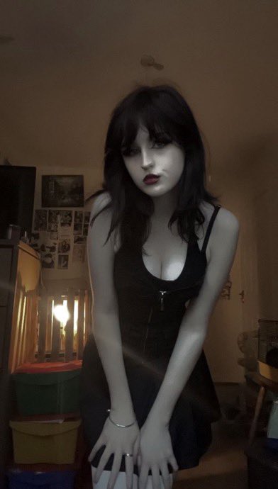 send_tit's tweet photo. s3lling cheap rn 
dms open https://t.co/6B0GHxrgtI