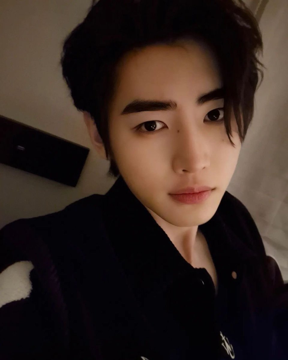 heybaekgu's tweet photo. The owner of my heart #성훈 #SUNGHOON https://t.co/dzUgAyZECX