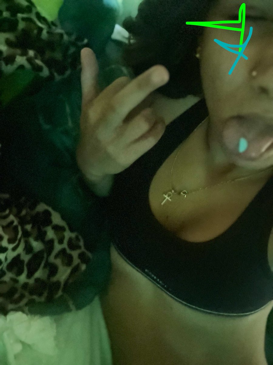 saybadsh1t's tweet photo. half erk 5:55 #drugtwt💙 https://t.co/Jyd515duln