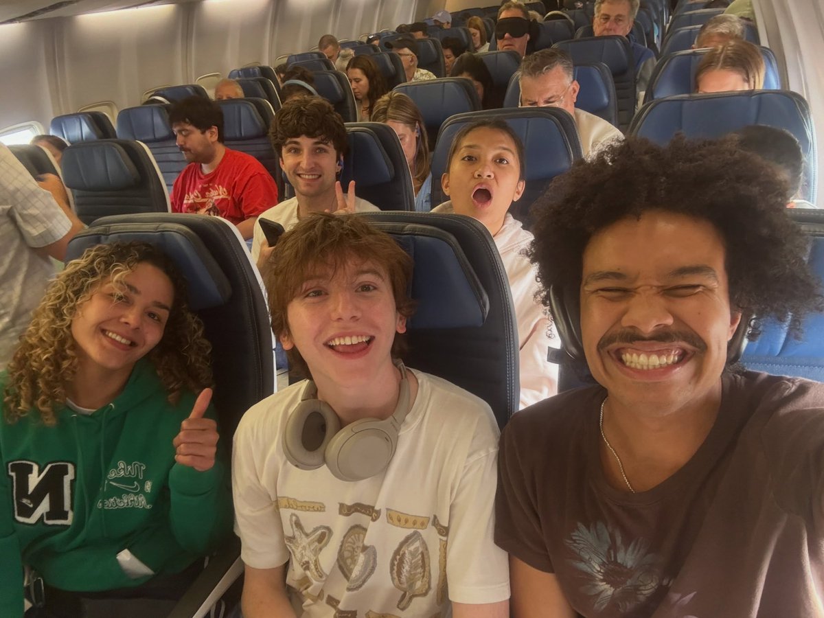 bofphotobooth's tweet photo. BUNCH OF FRIENDS on their own instagram!!
Thread | 20 pictures
https://t.co/1dkA4cSMMI https://t.co/0xxqe0IdcR