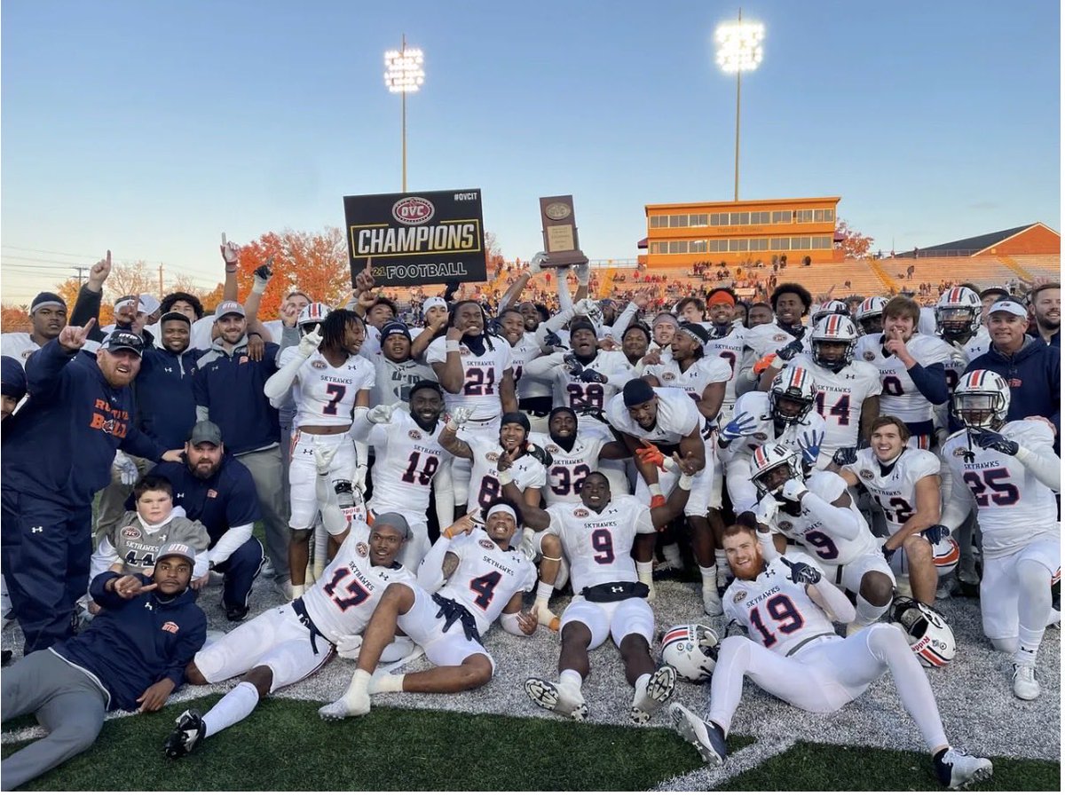 David_Tauscher's tweet photo. AGTG✝️ After a great talk with @HunterKendall44 Im grateful to announce I’ve received my 4th Division 1 scholarship offer from @UTM_FOOTBALL https://t.co/AbPuHP8V20