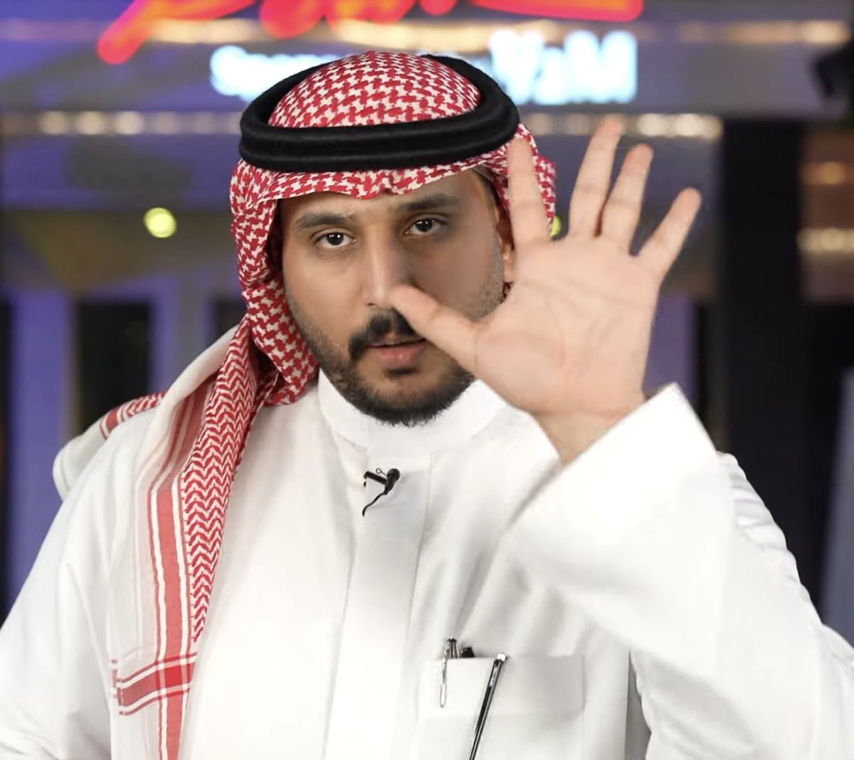 B7SHJ5's tweet photo. احدهم تذكر شيئا: https://t.co/va79weMSvT