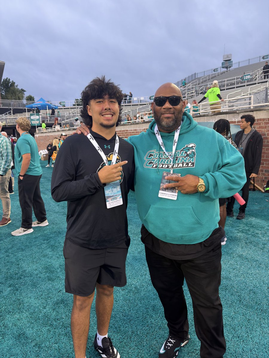RahmanElam's tweet photo. Had a great time at @CoastalFootball this past Thursday! Thank you @EveretteSands and @NickPetrinoCCU for the invite! @NGHSFootball @CoachFaulkner07 @TheRBCoach @on3recruits https://t.co/mIJQ9LIyvd