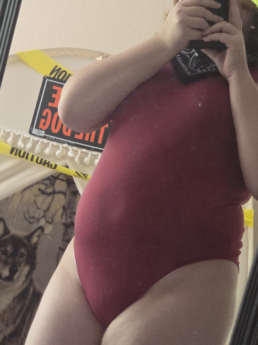 Devaz0ink's tweet photo. Its a shame I have no one to send these to sigh #nsfwtwt #ftm #asspic https://t.co/rWTEeUNt9F