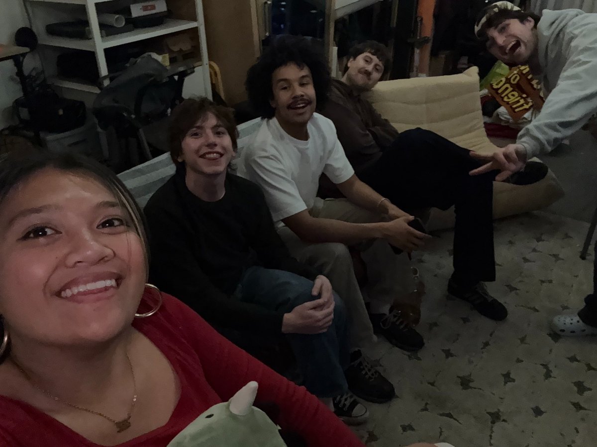 bofphotobooth's tweet photo. + bonus bof cake https://t.co/q4K5xTy8mU