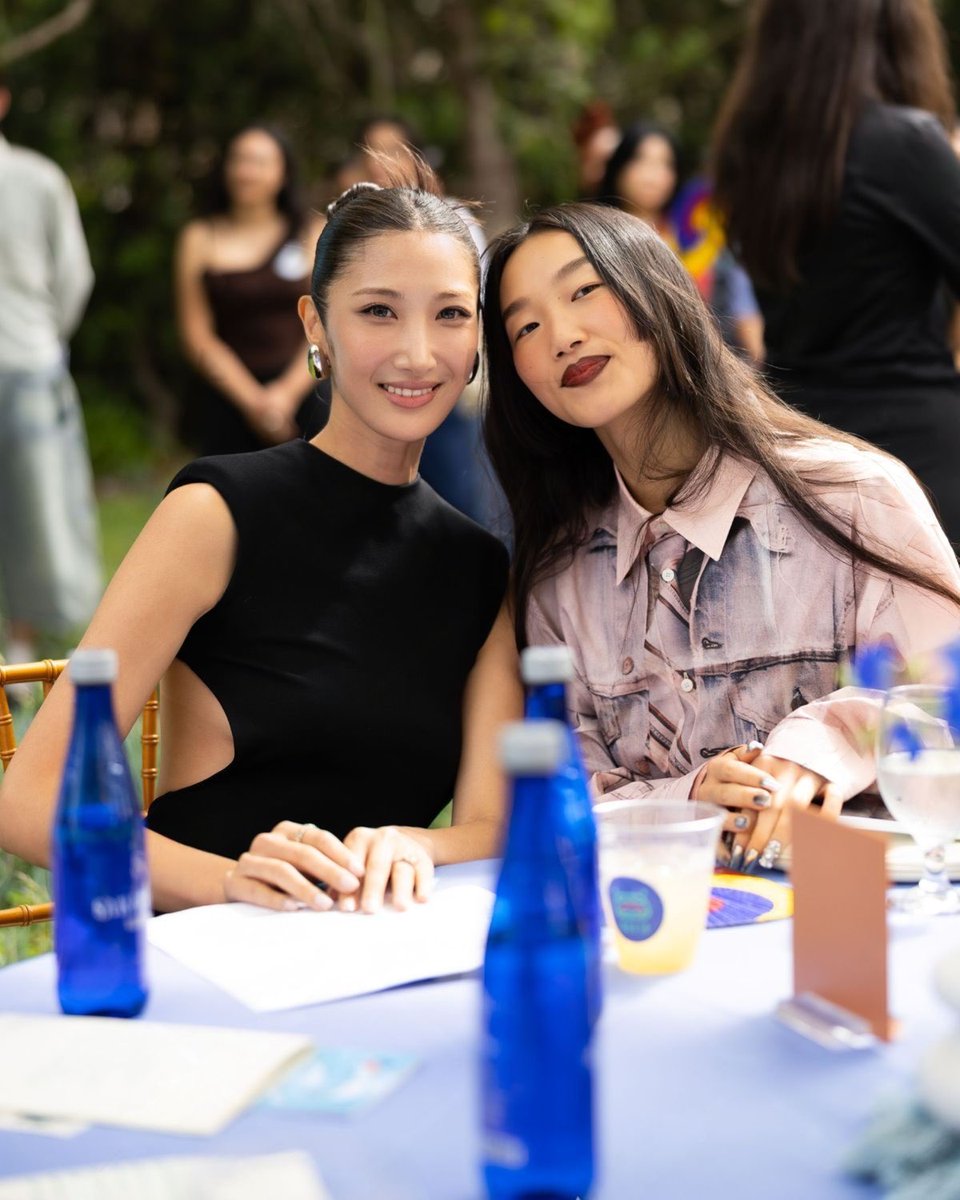 EjaeUpdates's tweet photo. #EJAE and Audrey during the GYOPO’s 8th Annual Chuseok Benefit yesterday. https://t.co/IcKXSVcwdo