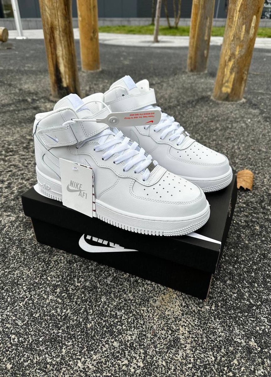 ajblueofficial's tweet photo. Good Day🙏🏾
Kindly Repost.

Nike Air Force 1 High.
On Sale‼️

🔴Ghc  450.

Call/WhatsApp 0558 217 411

Delivery Inside &amp; Outside Ghana 🚚 https://t.co/j34Pu6XBbn