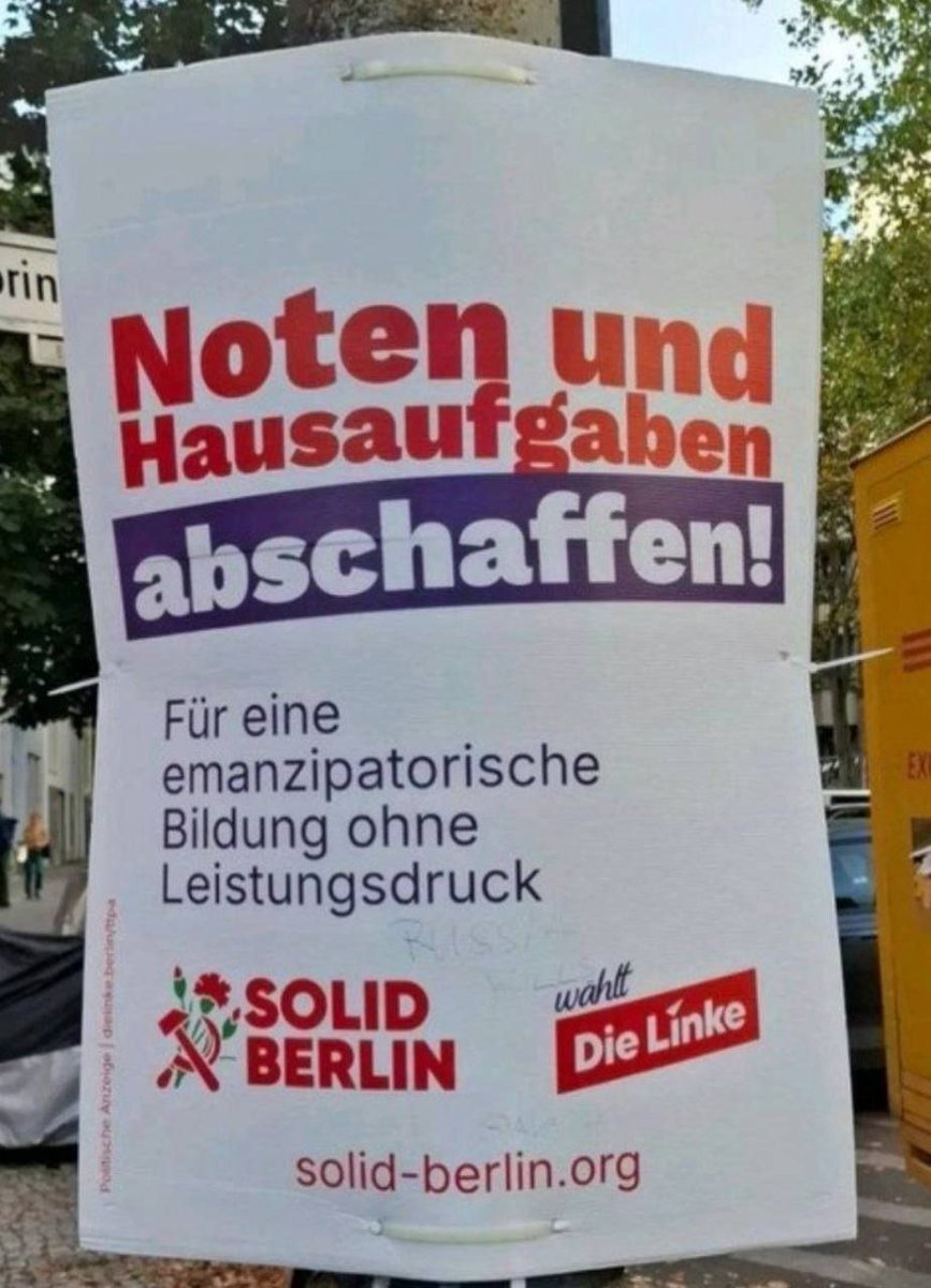 HerfurthDetlef's tweet photo. Was ist Bildung?
Aussichtsloses Unternehmen.
Die sind doch eh schon bekloppt.
#Linke #Berlin https://t.co/s3y358lDZ3