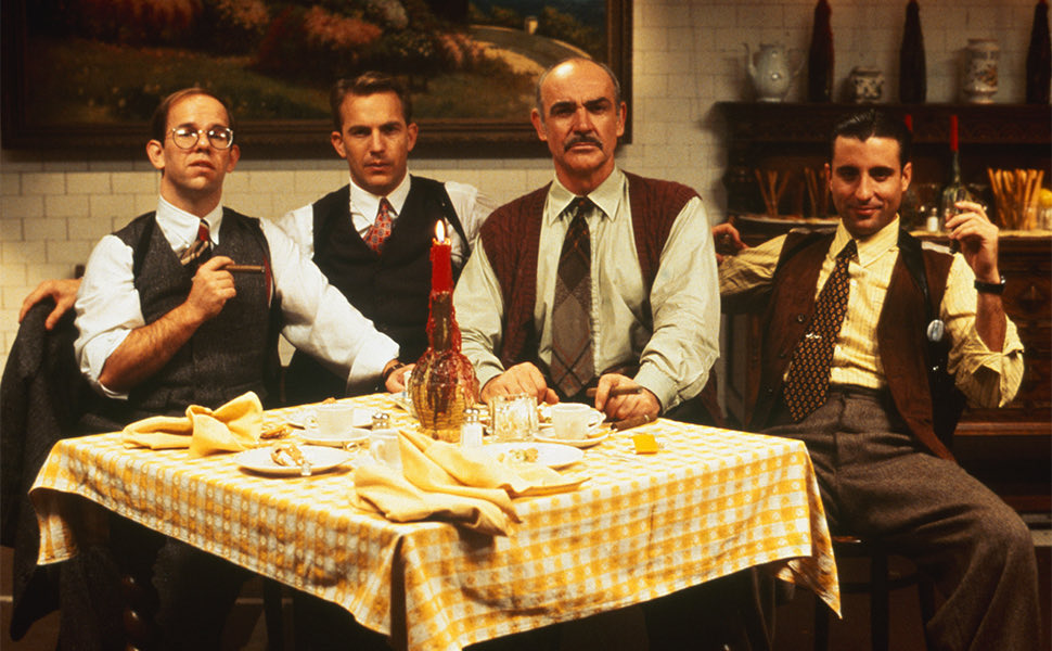 Gonsot_Artist's tweet photo. ‘Los Intocables de Eliot Ness’ - 1987 

Un gran clásico de los 80’s, con un reparto estelar, por el cuál, Sean Connery se llevó el Óscar y una dirección espléndida del gran Brian de Palma.

⭐️ 8/10 https://t.co/OgMOfFKb7P