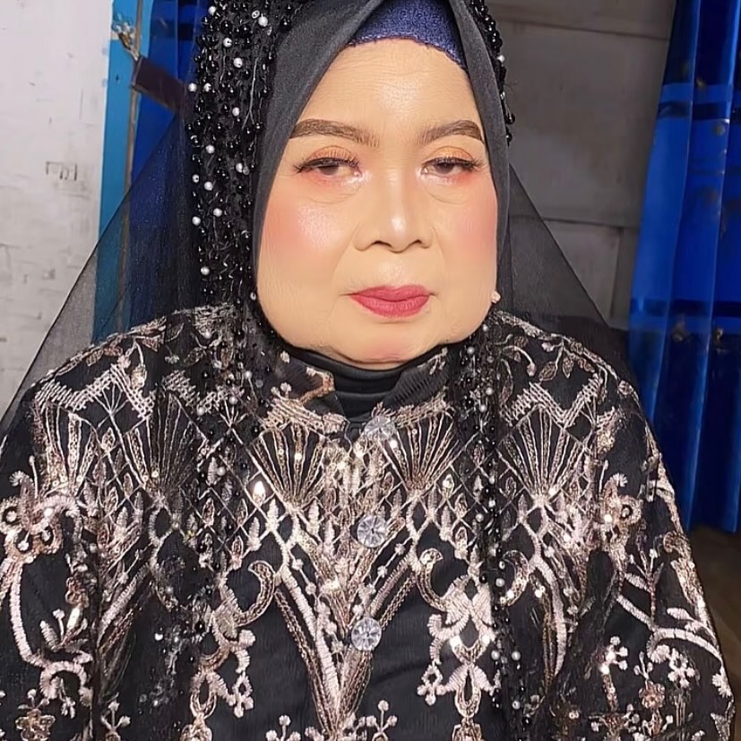 MauricioThpk's tweet photo. Mature-skin makeup is quite challenging, but every challenge and new experience becomes a valuable learning opportunity. Rumbia, June 2, 2026 https://t.co/fdyFKQHrpQ